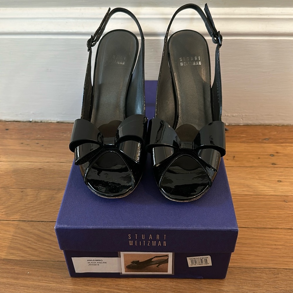 Stuart Weitzman size 7.5 black aniline 4 inch heels- great condition!